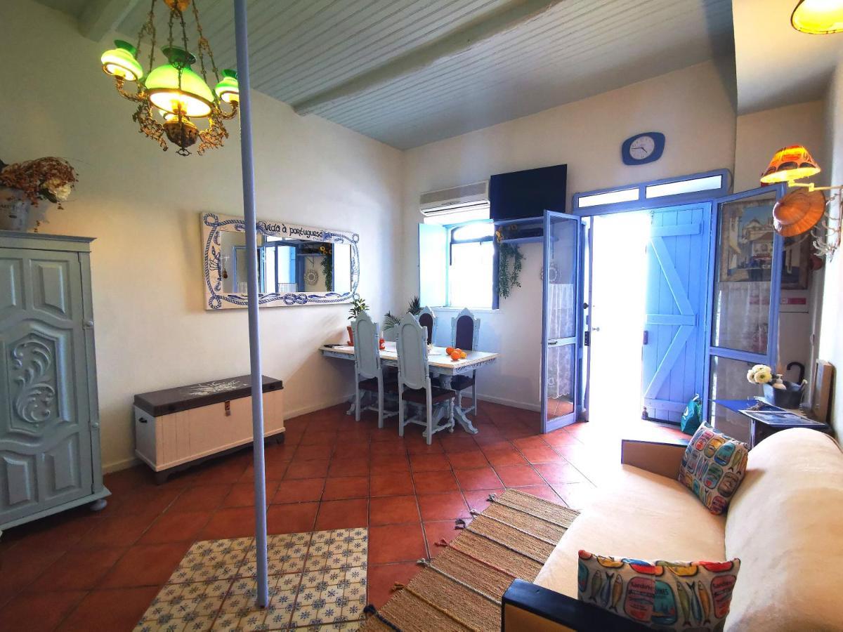 Charming Portuguese Style Apartment, For Rent "Vida A Portuguesa", "Sardinha" Alojamento Local Portimao Bagian luar foto